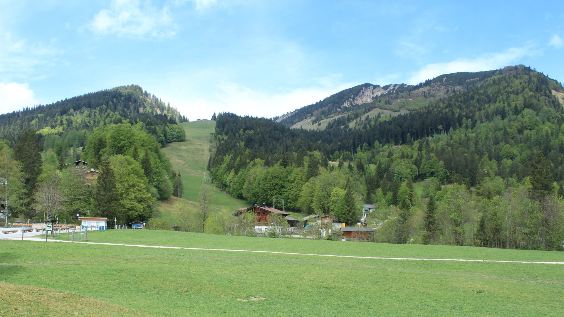 Archiv Foto Webcam Unken: Heutal Bergstation