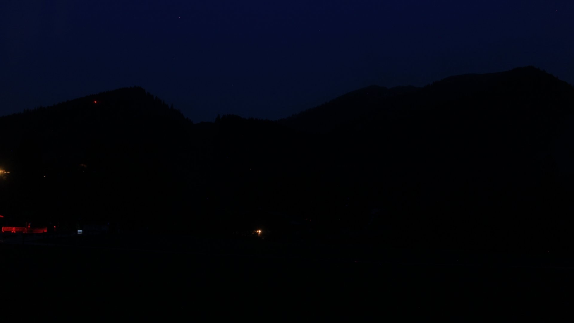 Archived image Webcam Unken: Heutal Mountain