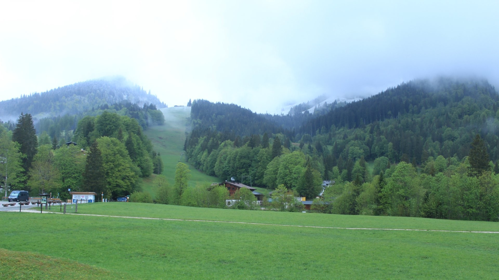 Archiv Foto Webcam Unken: Heutal Bergstation