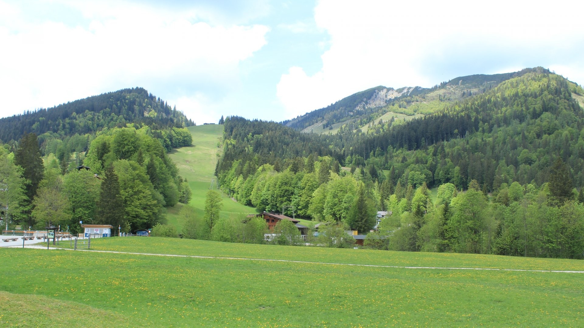 Archiv Foto Webcam Unken: Heutal Bergstation