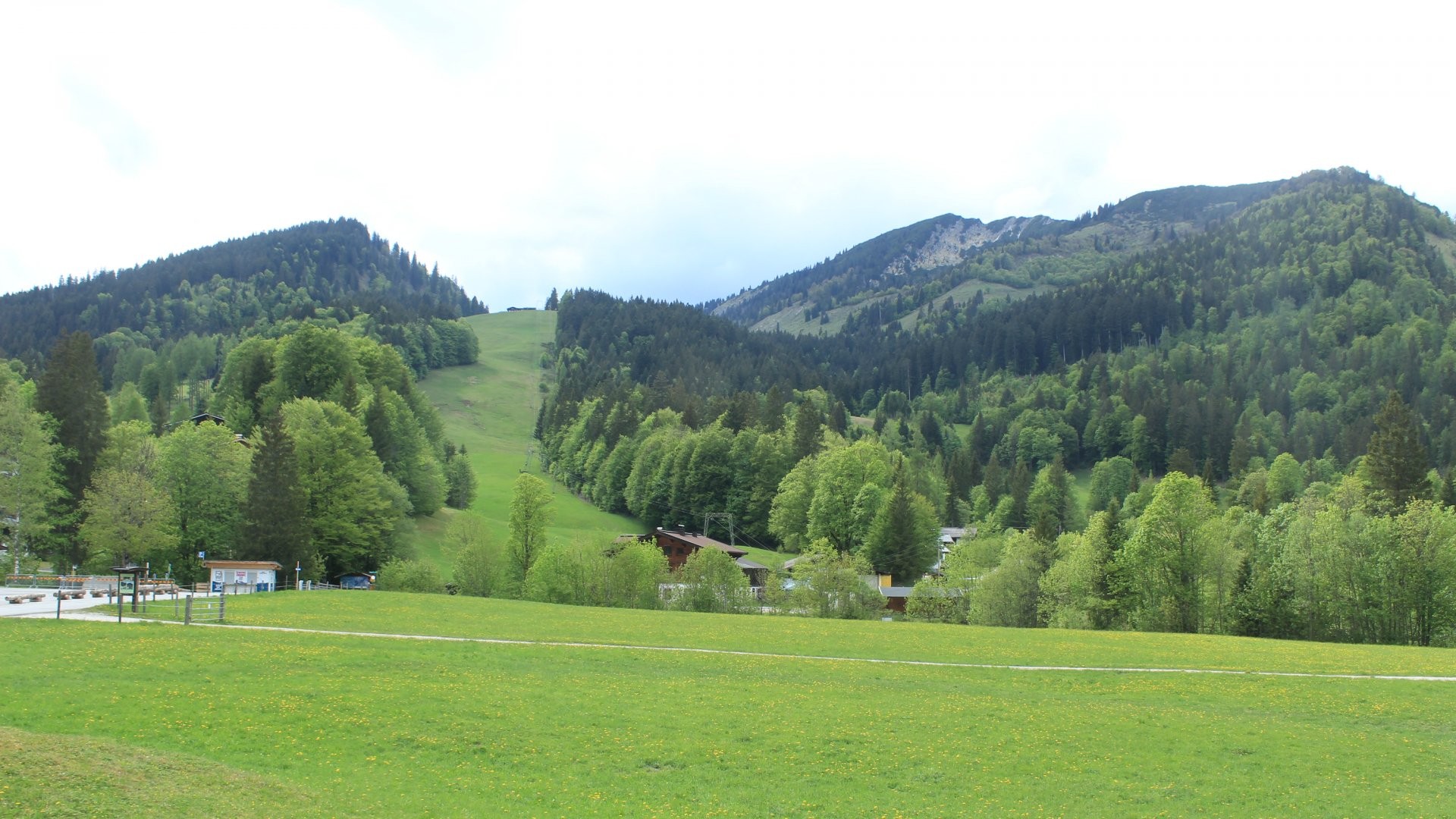 Archiv Foto Webcam Unken: Heutal Bergstation