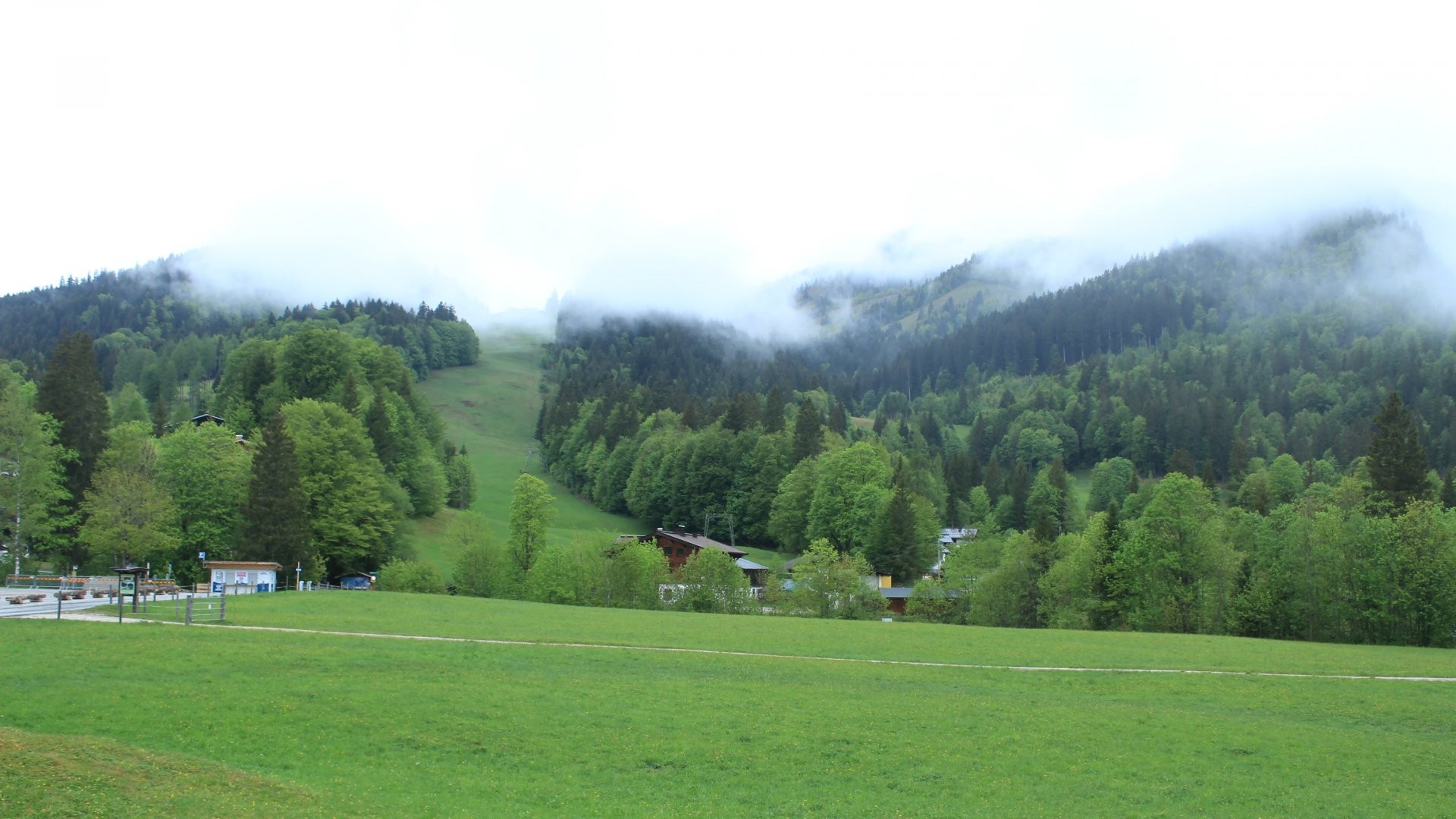 Archiv Foto Webcam Unken: Heutal Bergstation
