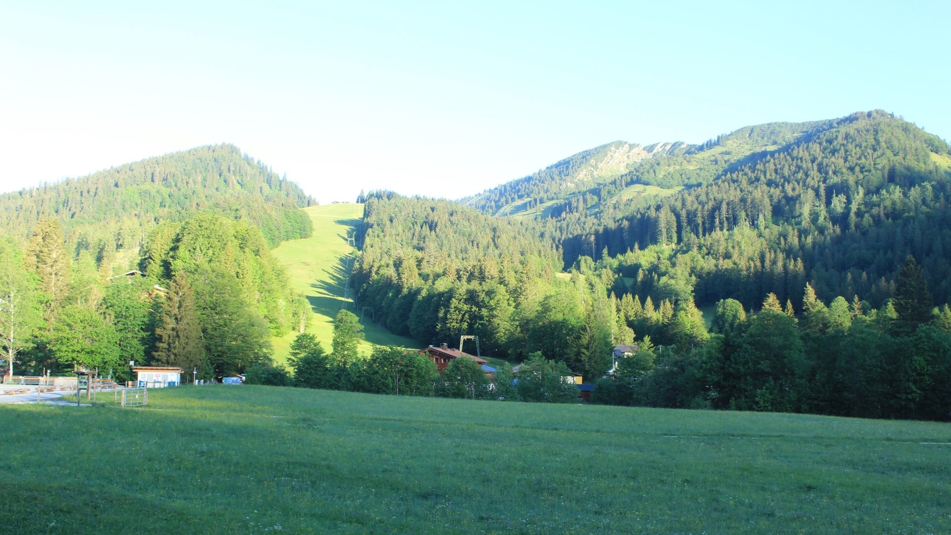 Archiv Foto Webcam Unken: Heutal Bergstation