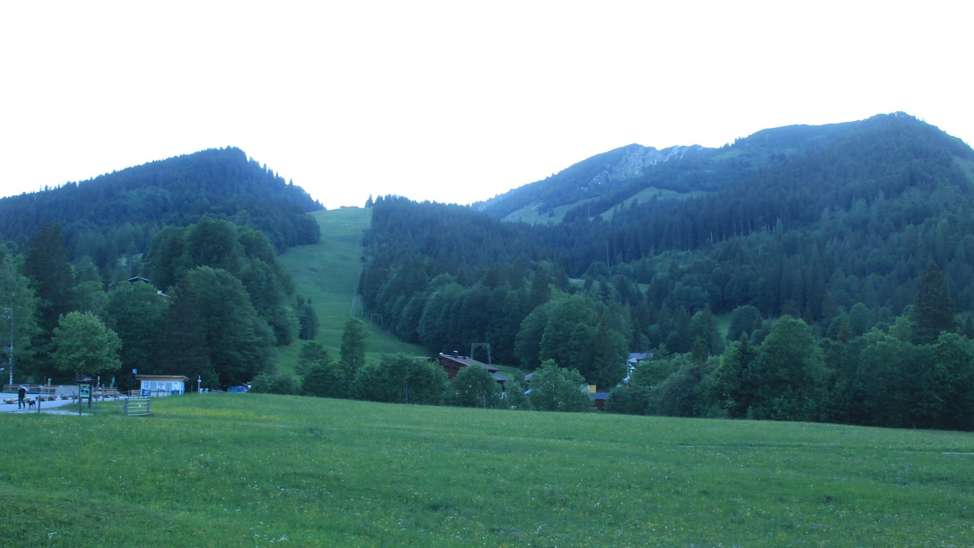 Archiv Foto Webcam Unken: Heutal Bergstation