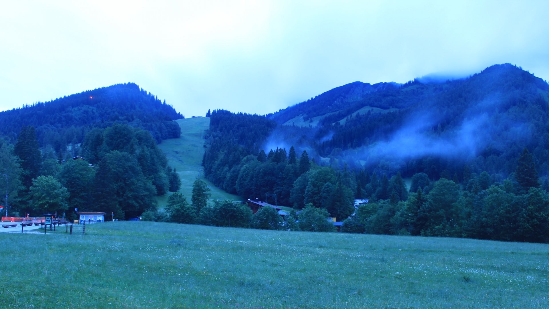 Archiv Foto Webcam Unken: Heutal Bergstation