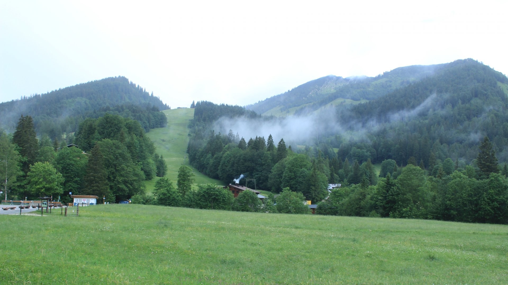 Archiv Foto Webcam Unken: Heutal Bergstation