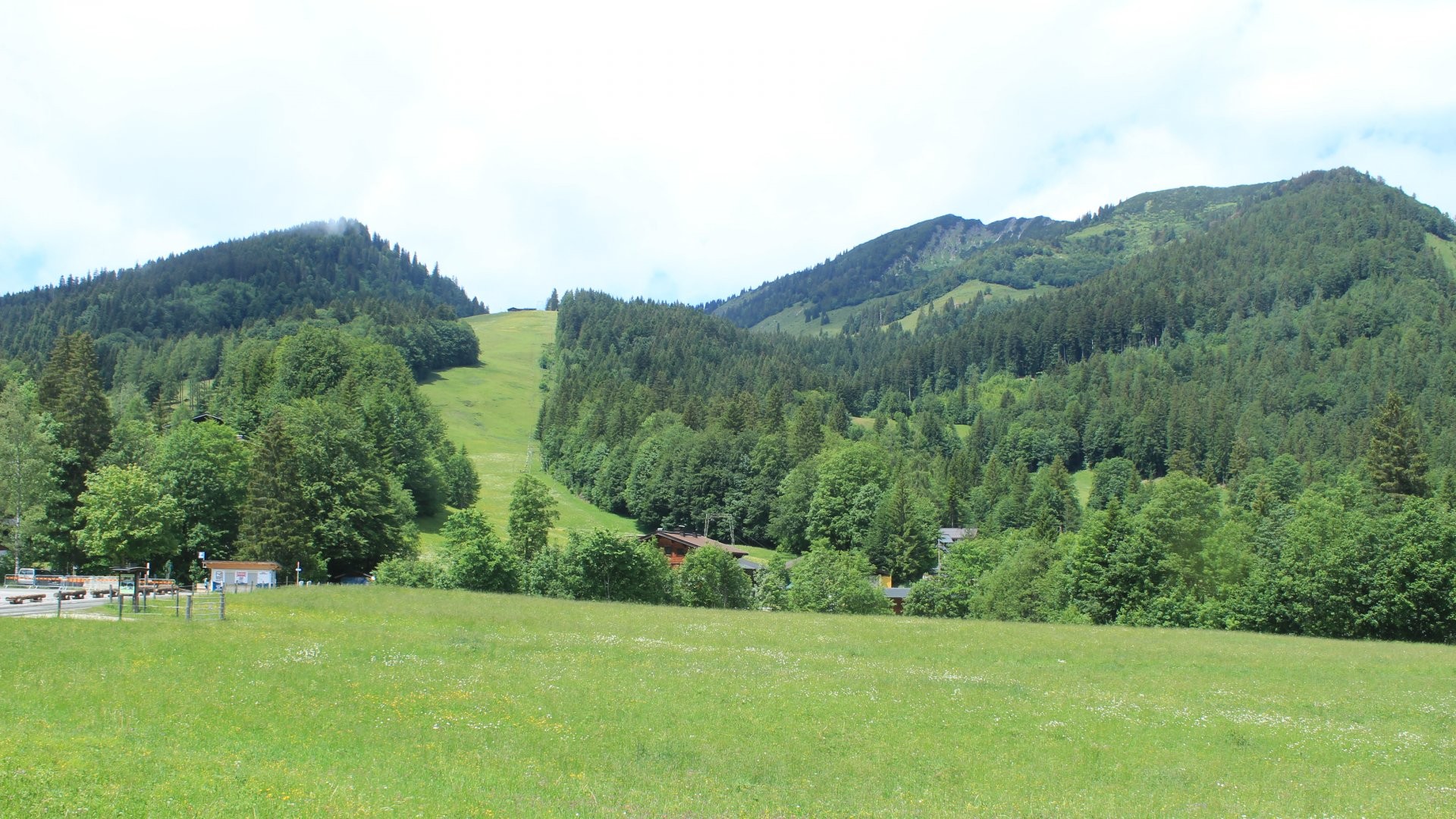 Archiv Foto Webcam Unken: Heutal Bergstation