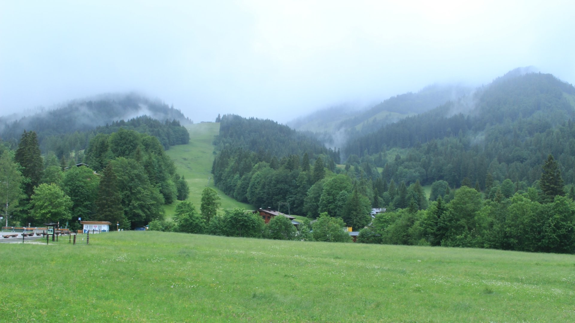 Archiv Foto Webcam Unken: Heutal Bergstation