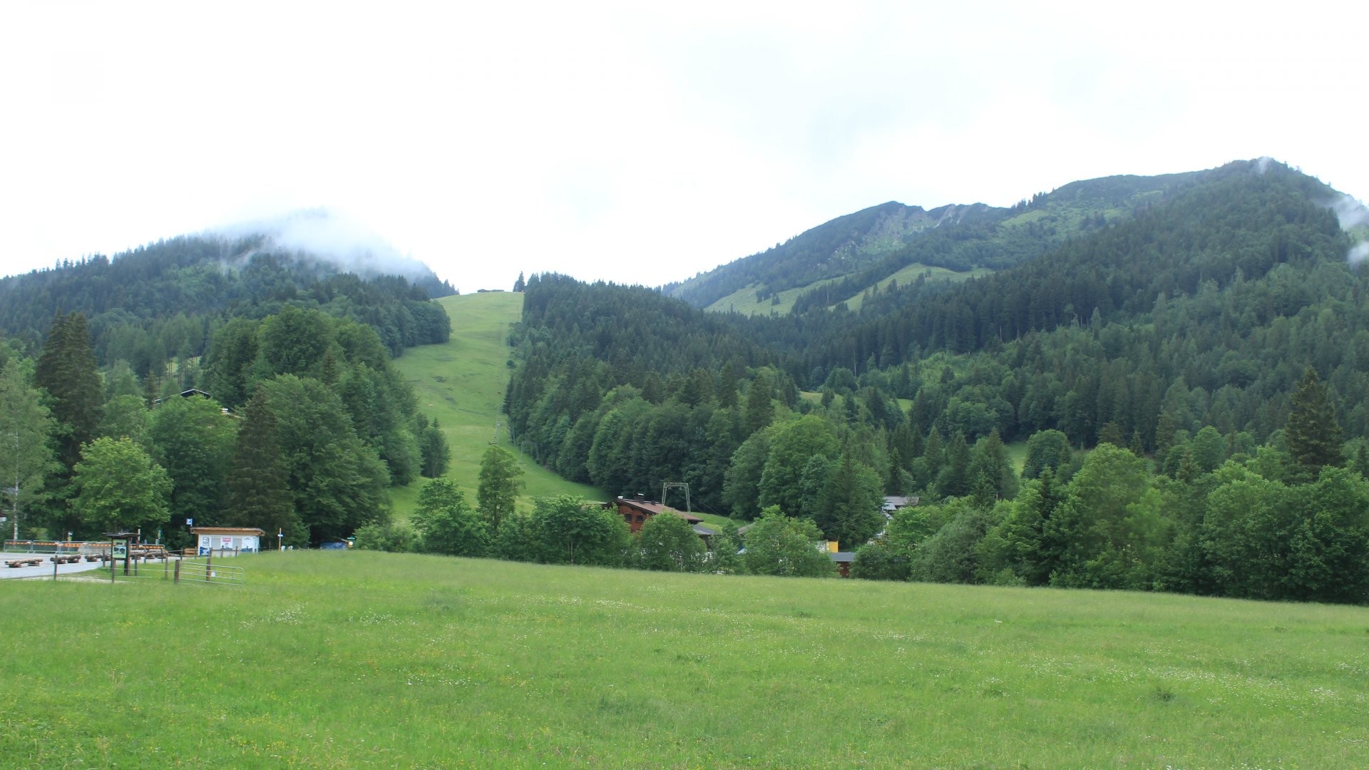 Archiv Foto Webcam Unken: Heutal Bergstation