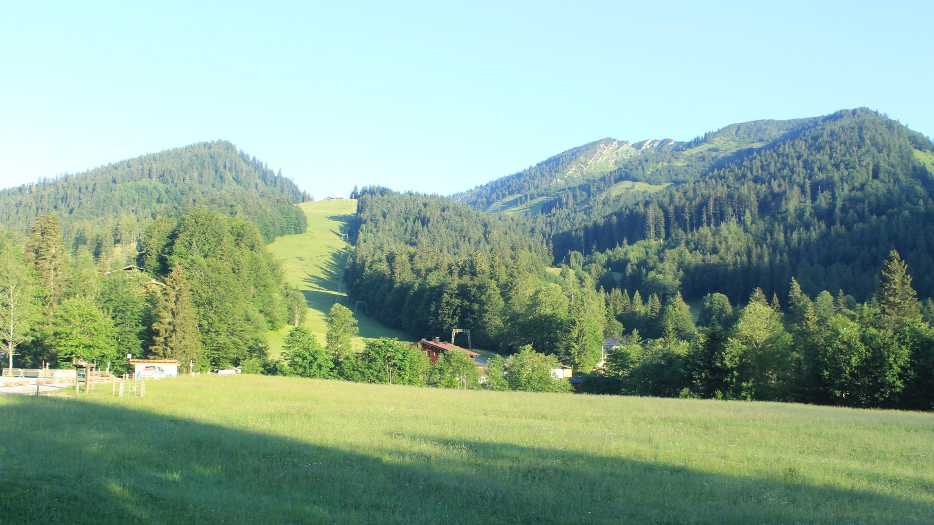 Archiv Foto Webcam Unken: Heutal Bergstation