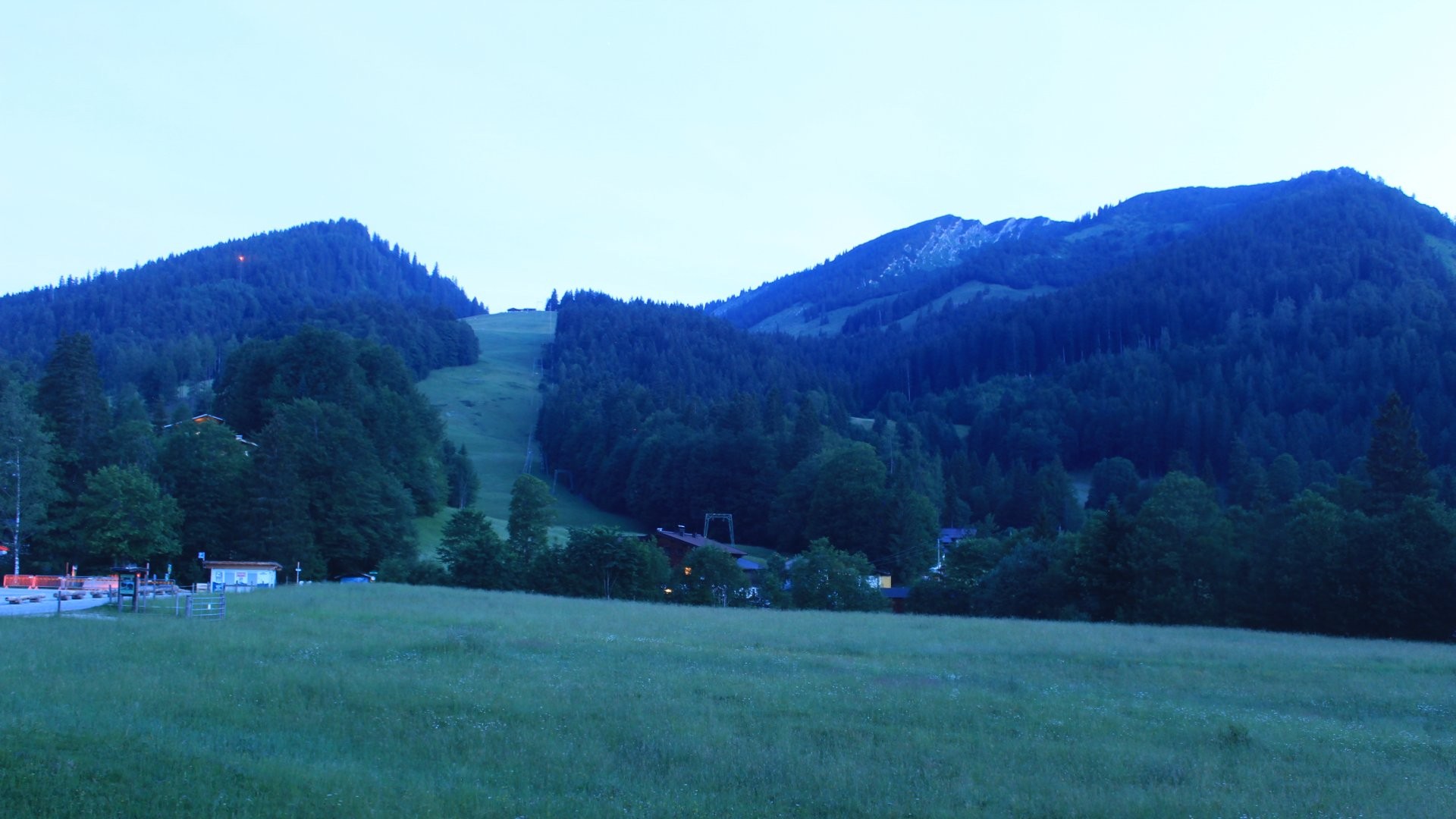 Archiv Foto Webcam Unken: Heutal Bergstation