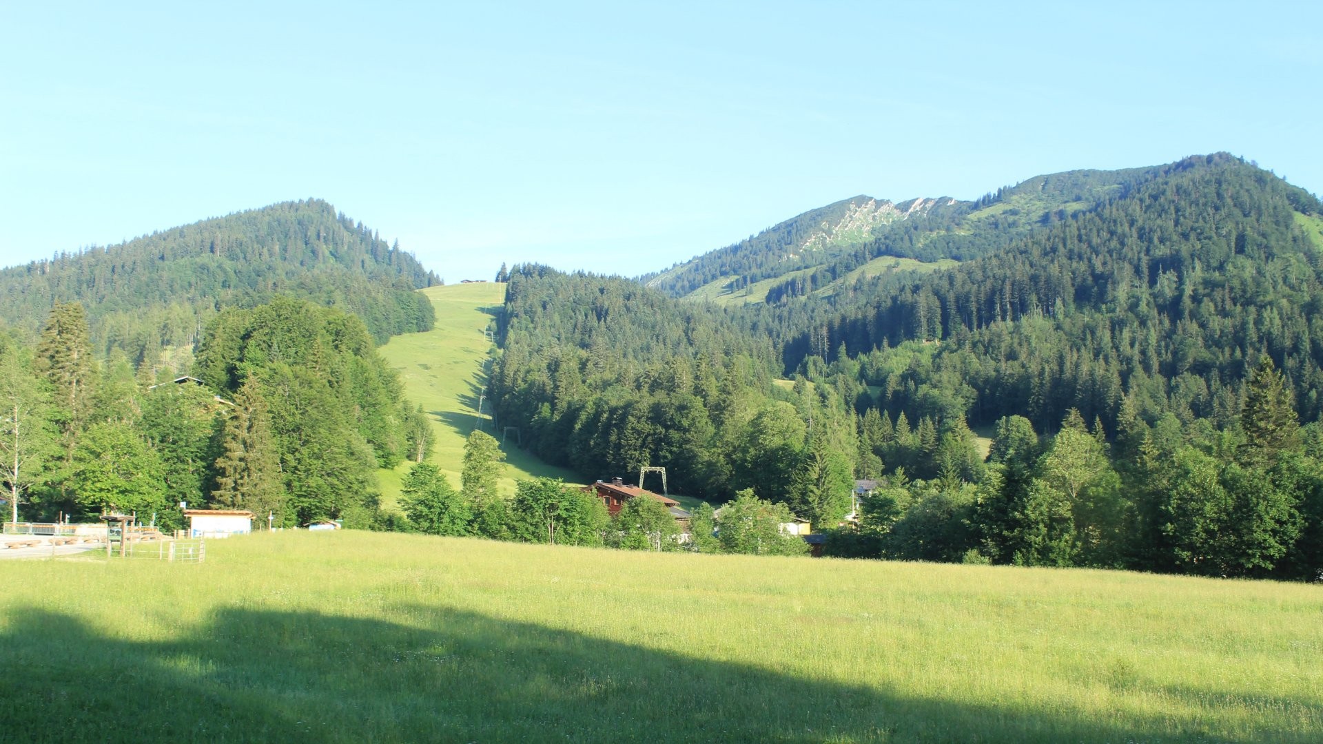 Archiv Foto Webcam Unken: Heutal Bergstation