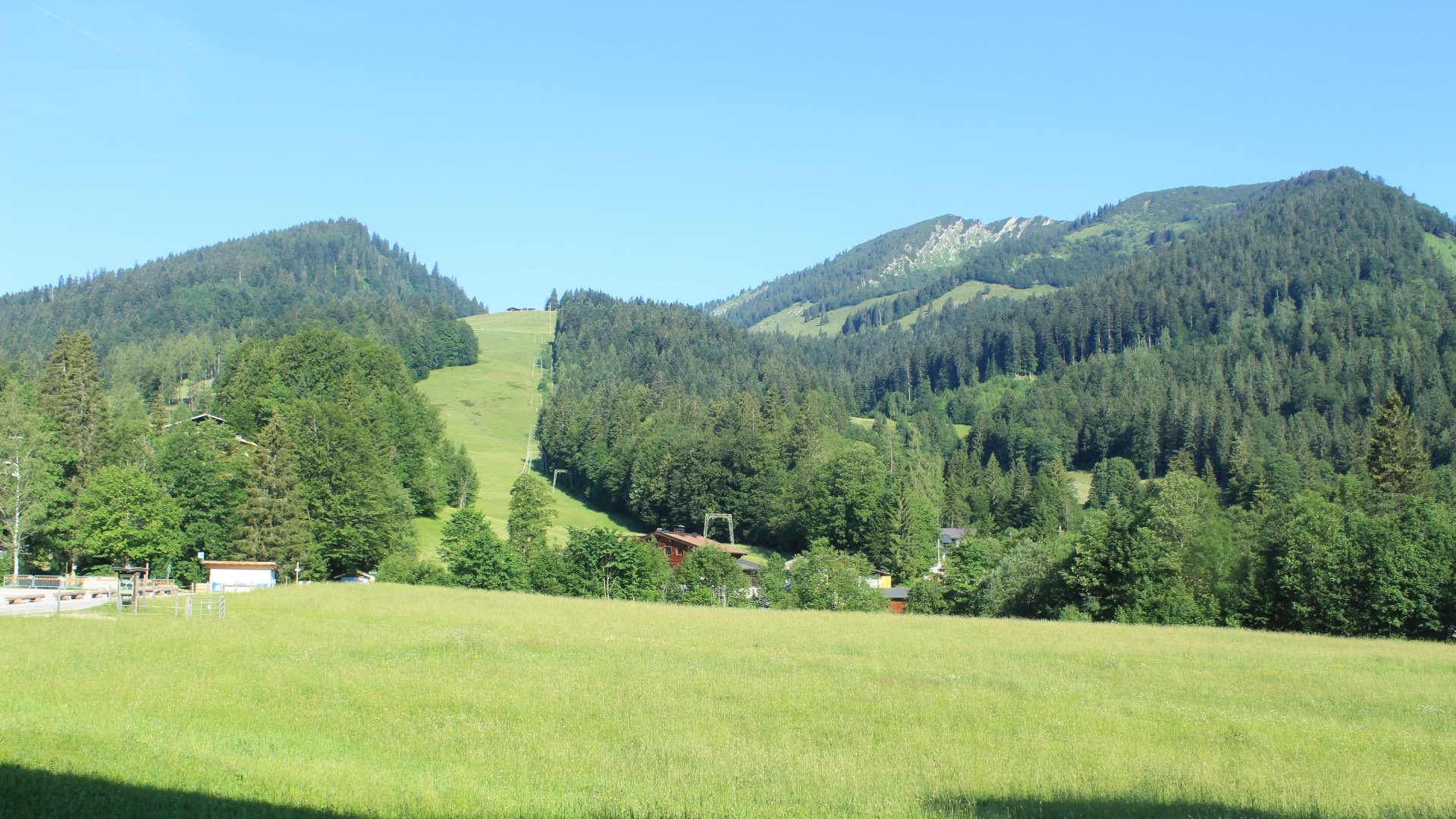 Archiv Foto Webcam Unken: Heutal Bergstation
