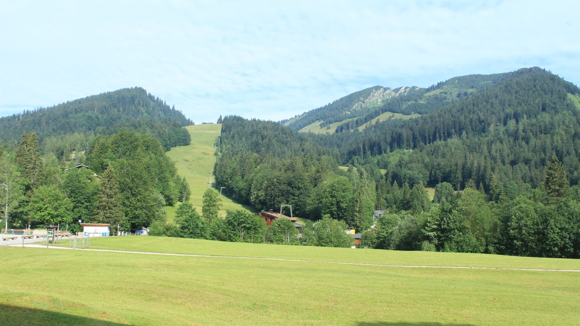 Archiv Foto Webcam Unken: Heutal Bergstation