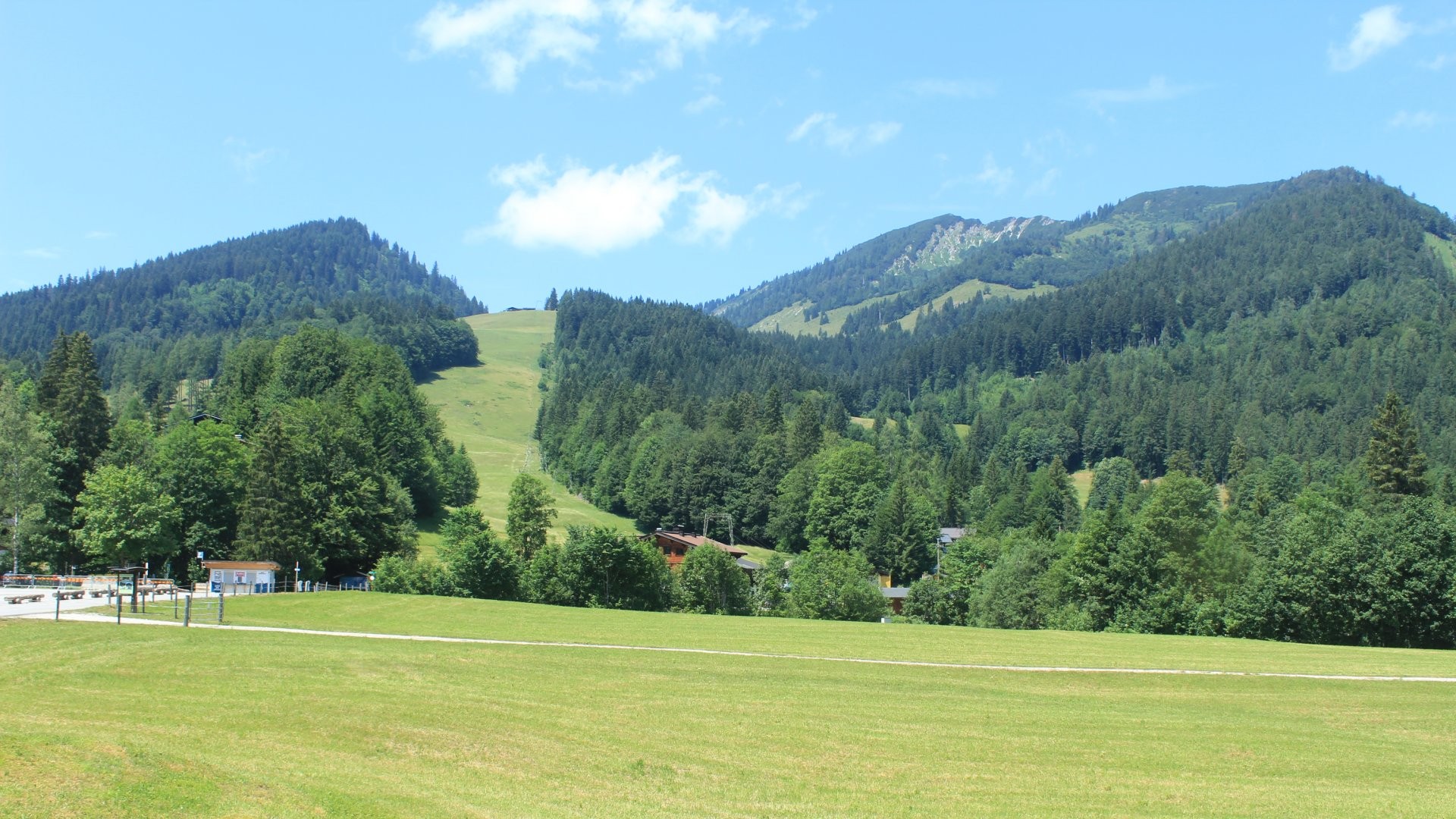 Archiv Foto Webcam Unken: Heutal Bergstation