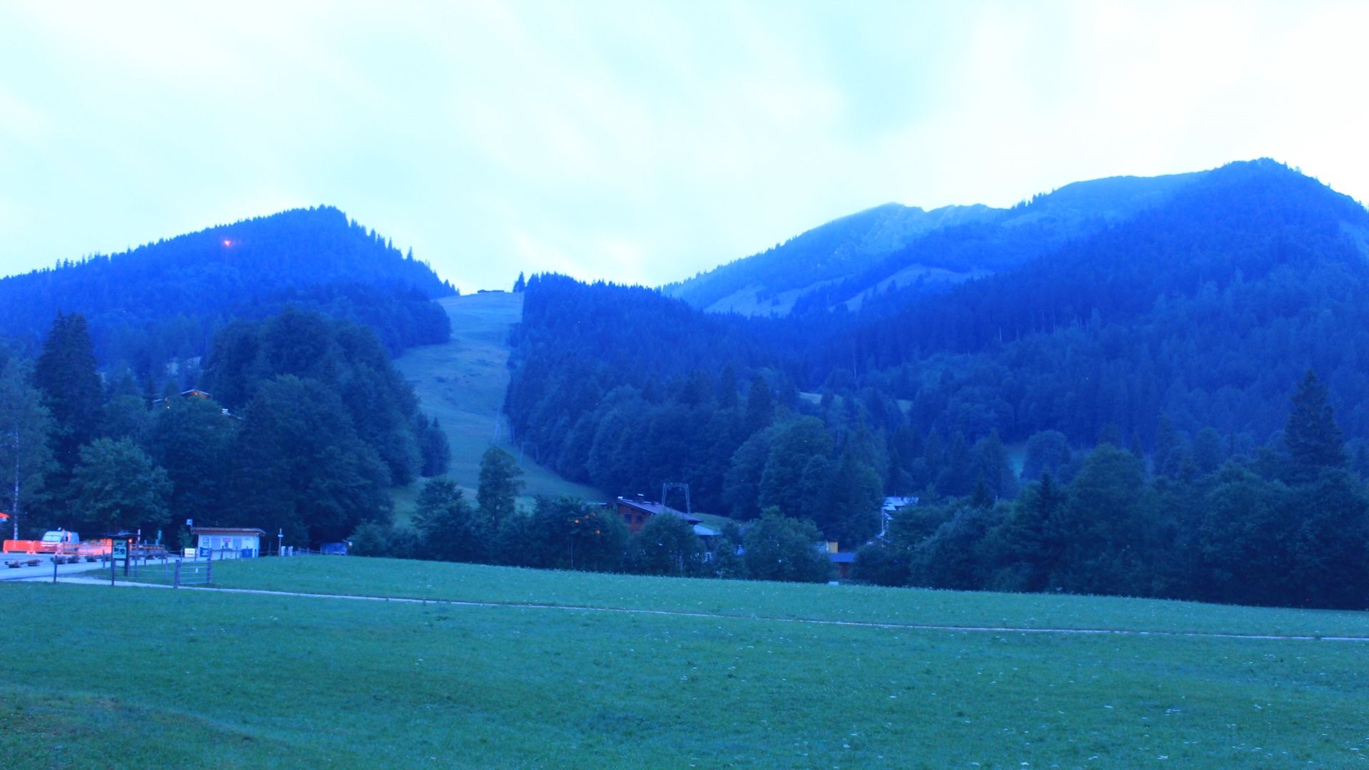 Archiv Foto Webcam Unken: Heutal Bergstation