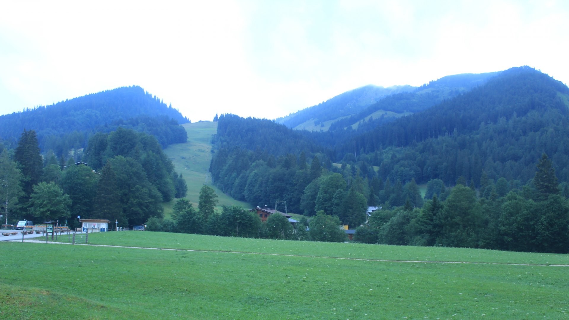 Archiv Foto Webcam Unken: Heutal Bergstation