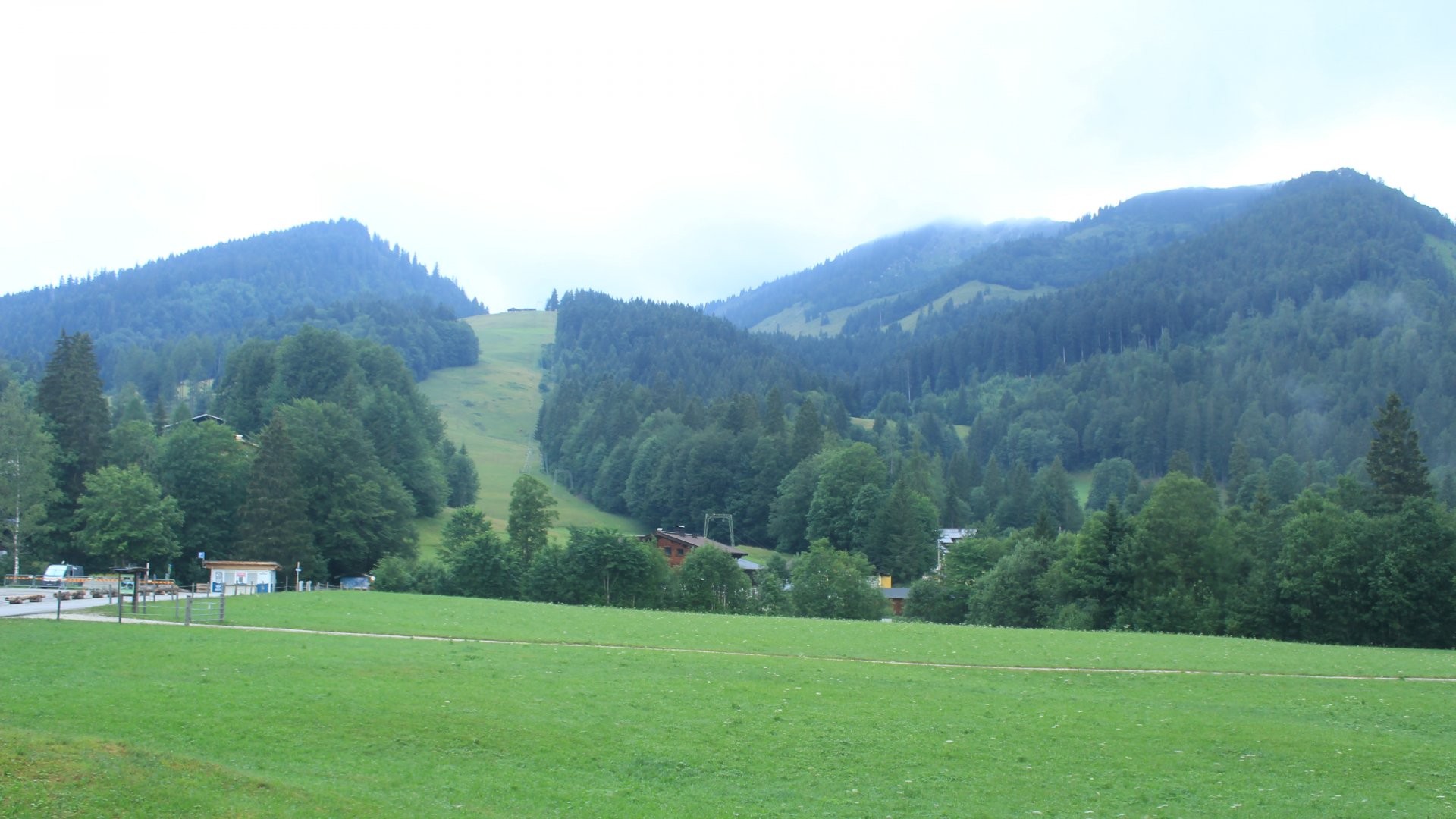 Archiv Foto Webcam Unken: Heutal Bergstation