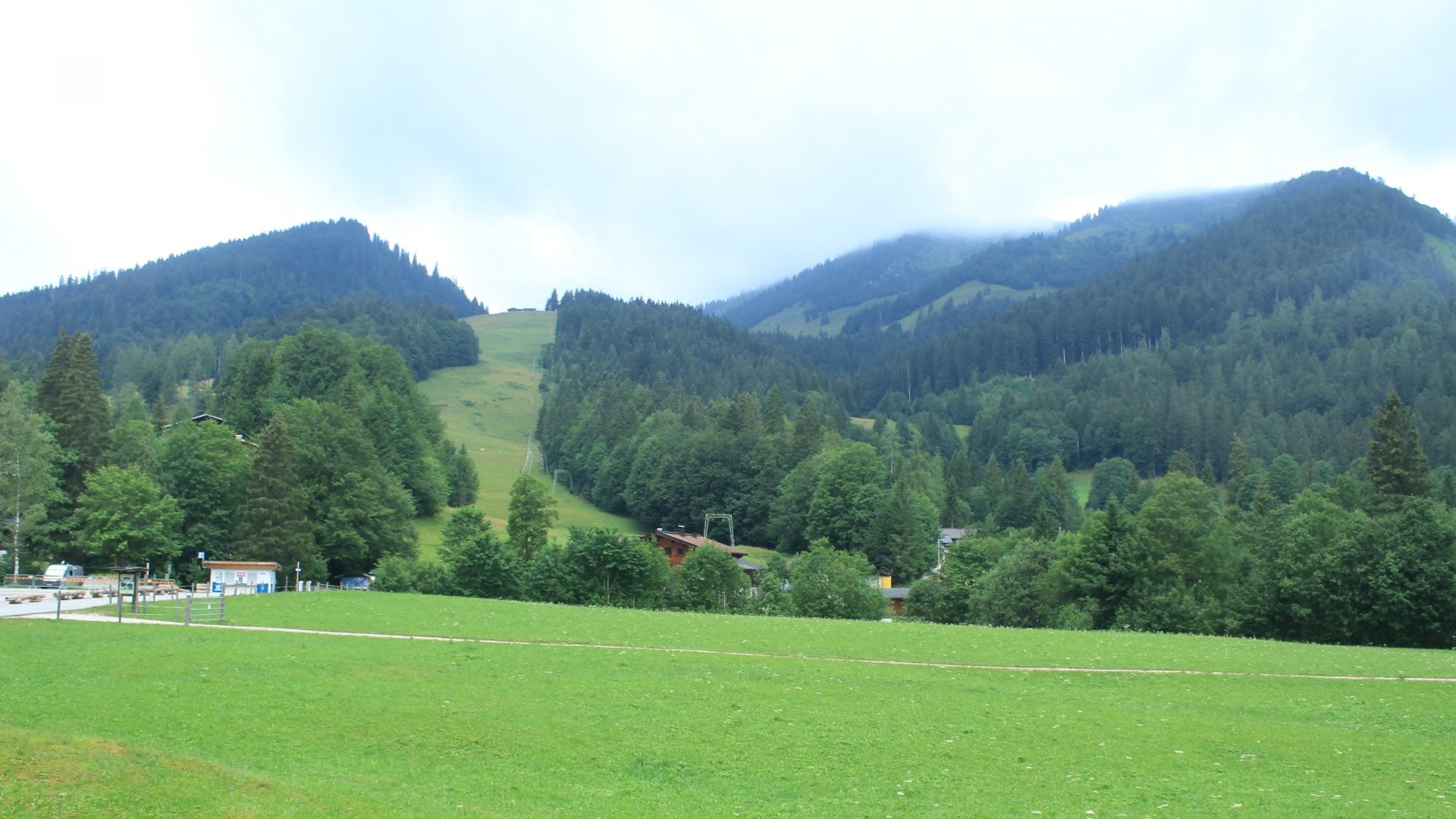 Archiv Foto Webcam Unken: Heutal Bergstation