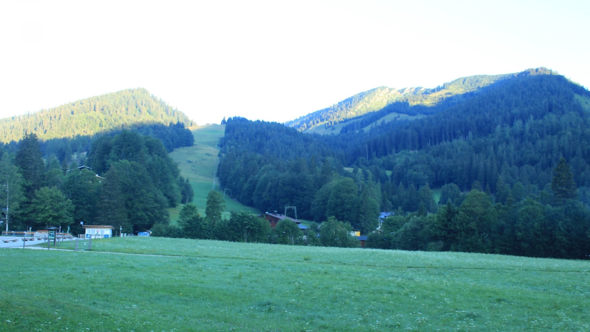 Archiv Foto Webcam Unken: Heutal Bergstation