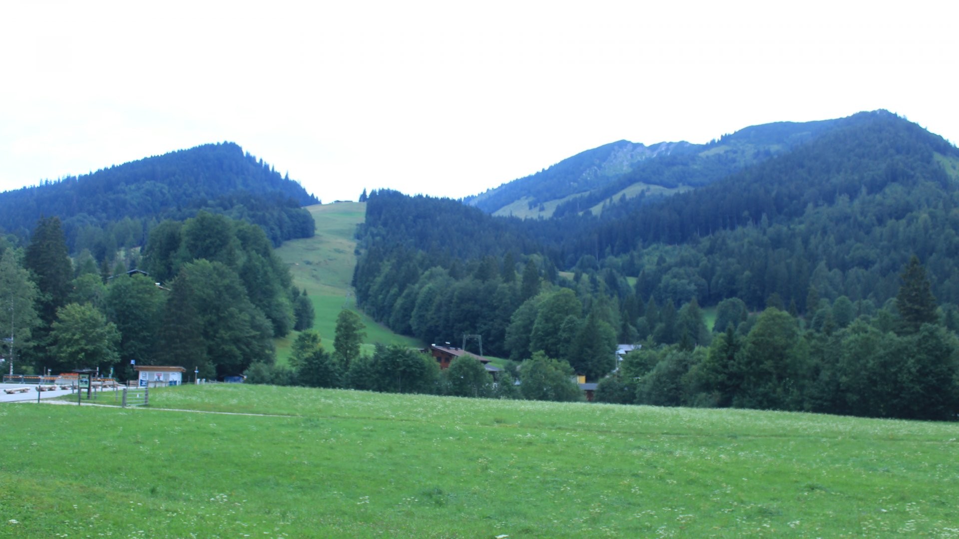 Archiv Foto Webcam Unken: Heutal Bergstation