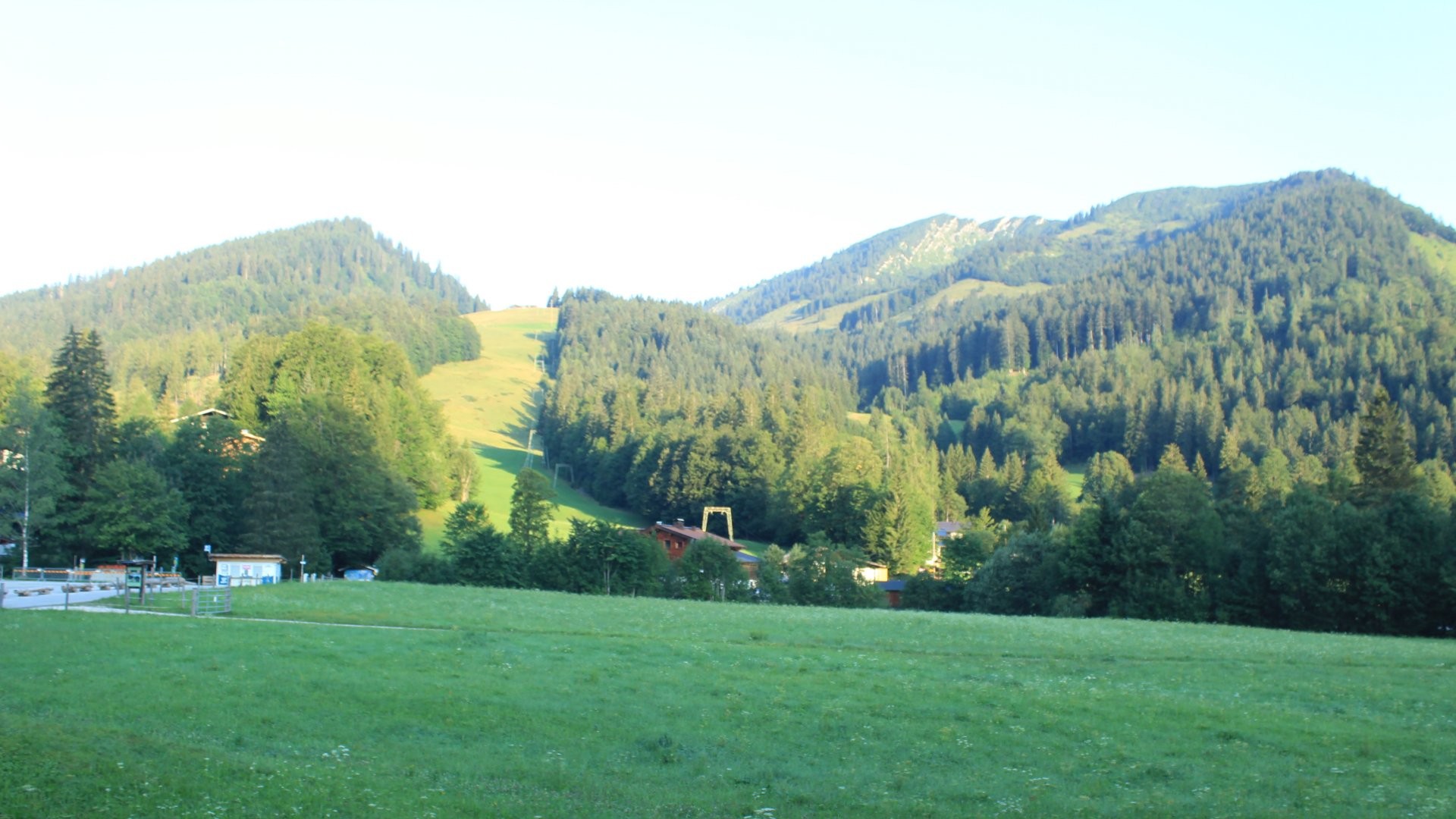 Archiv Foto Webcam Unken: Heutal Bergstation