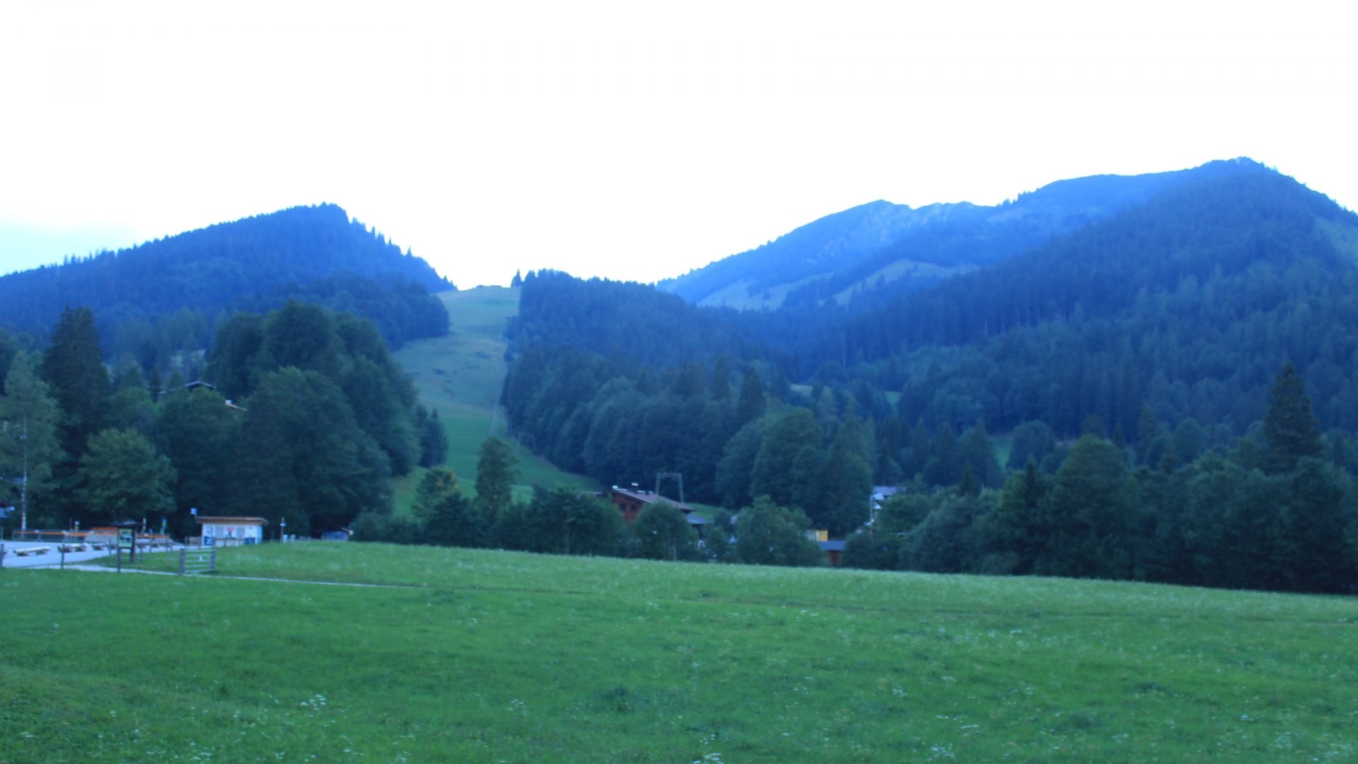 Archiv Foto Webcam Unken: Heutal Bergstation