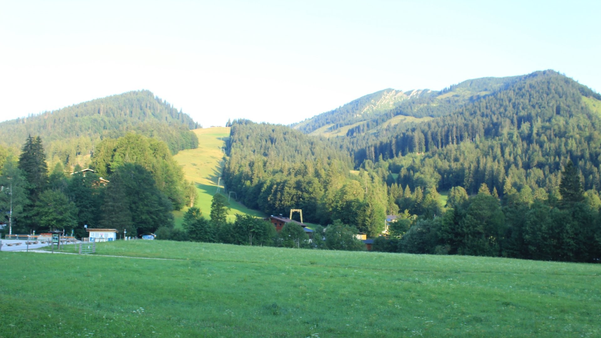 Archiv Foto Webcam Unken: Heutal Bergstation