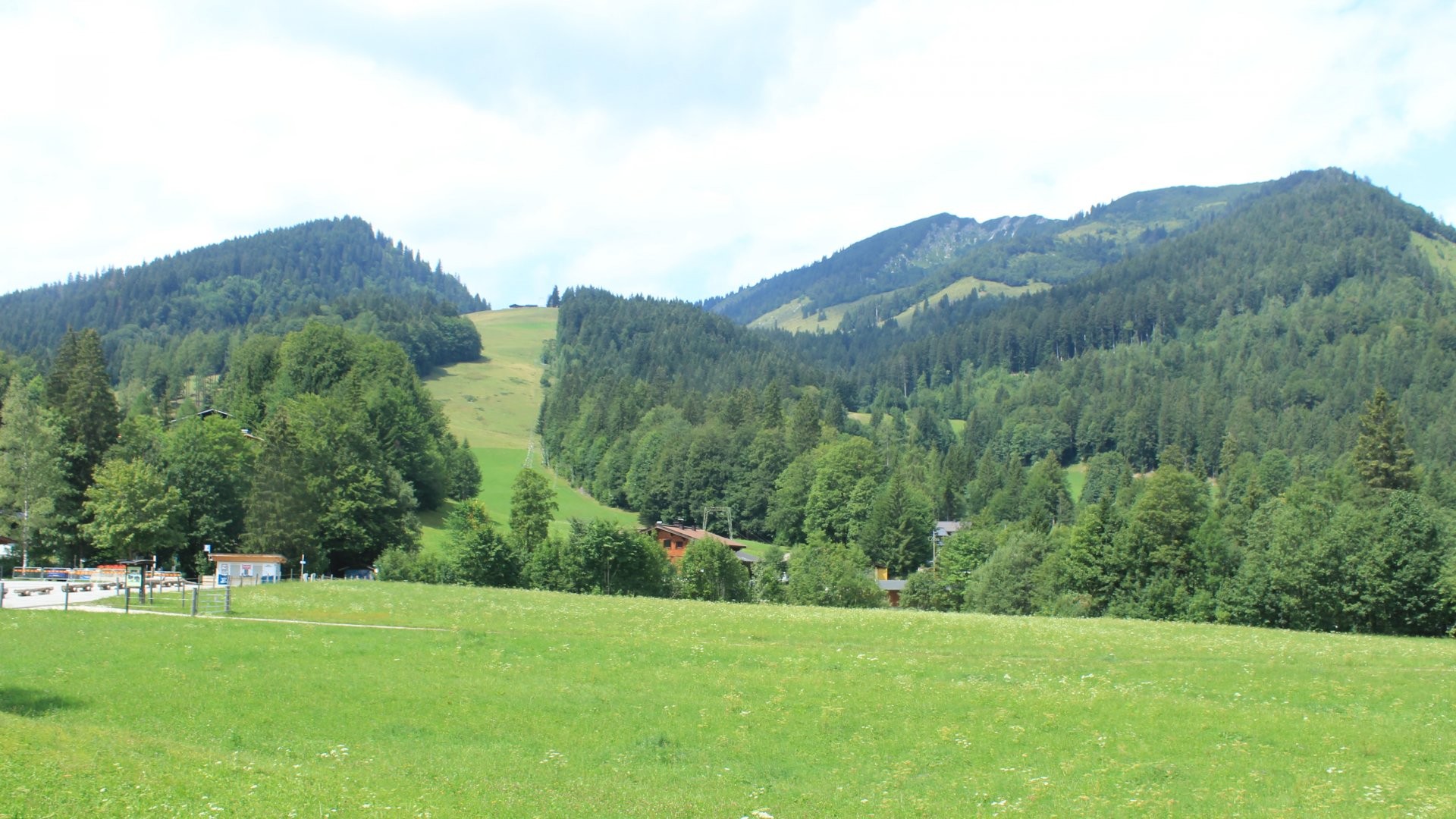 Archiv Foto Webcam Unken: Heutal Bergstation