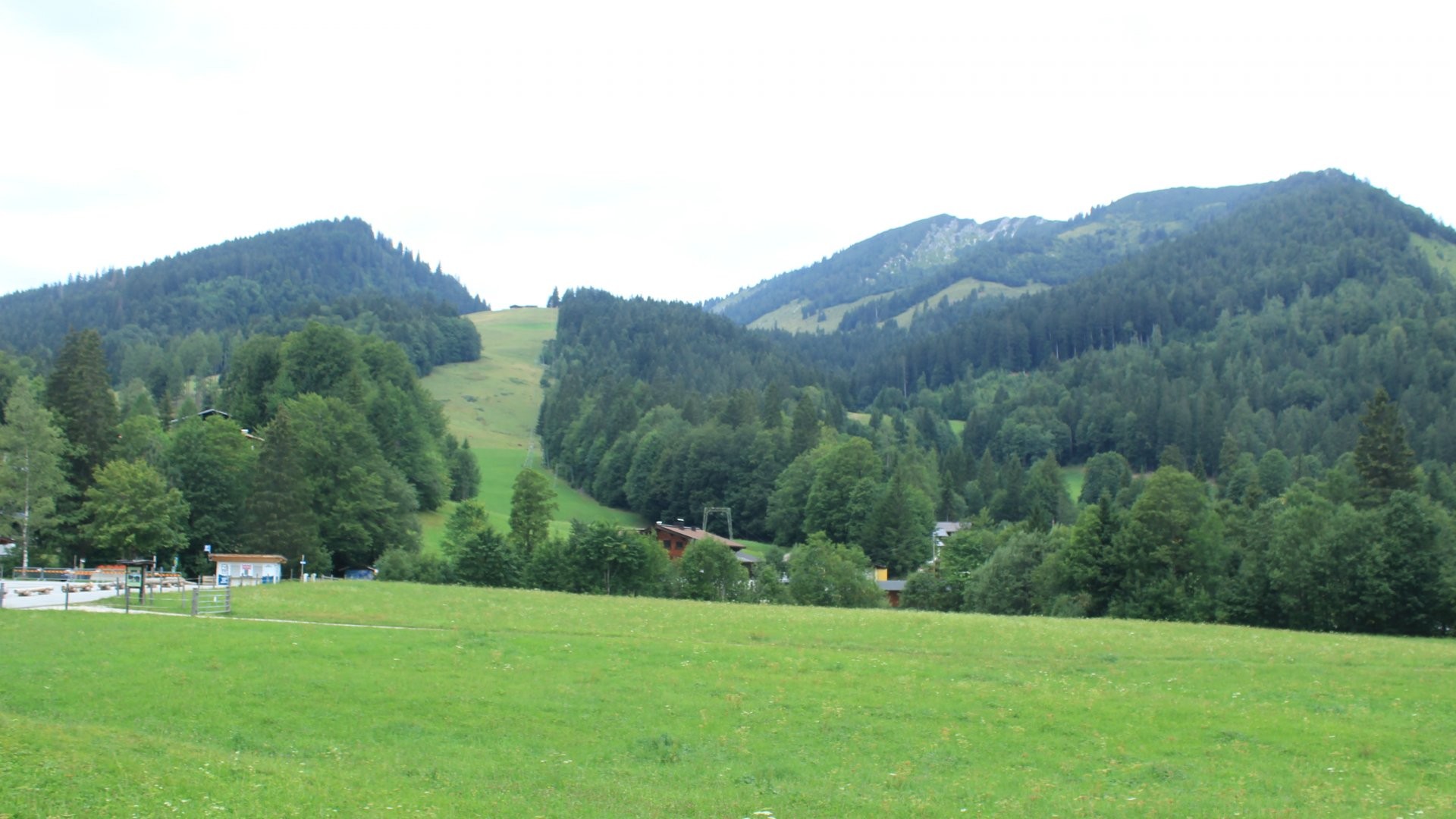 Archiv Foto Webcam Unken: Heutal Bergstation