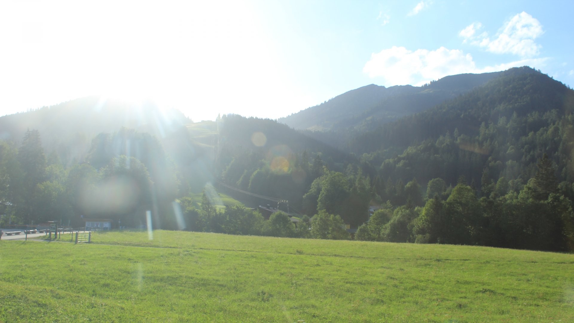 Archiv Foto Webcam Unken: Heutal Bergstation