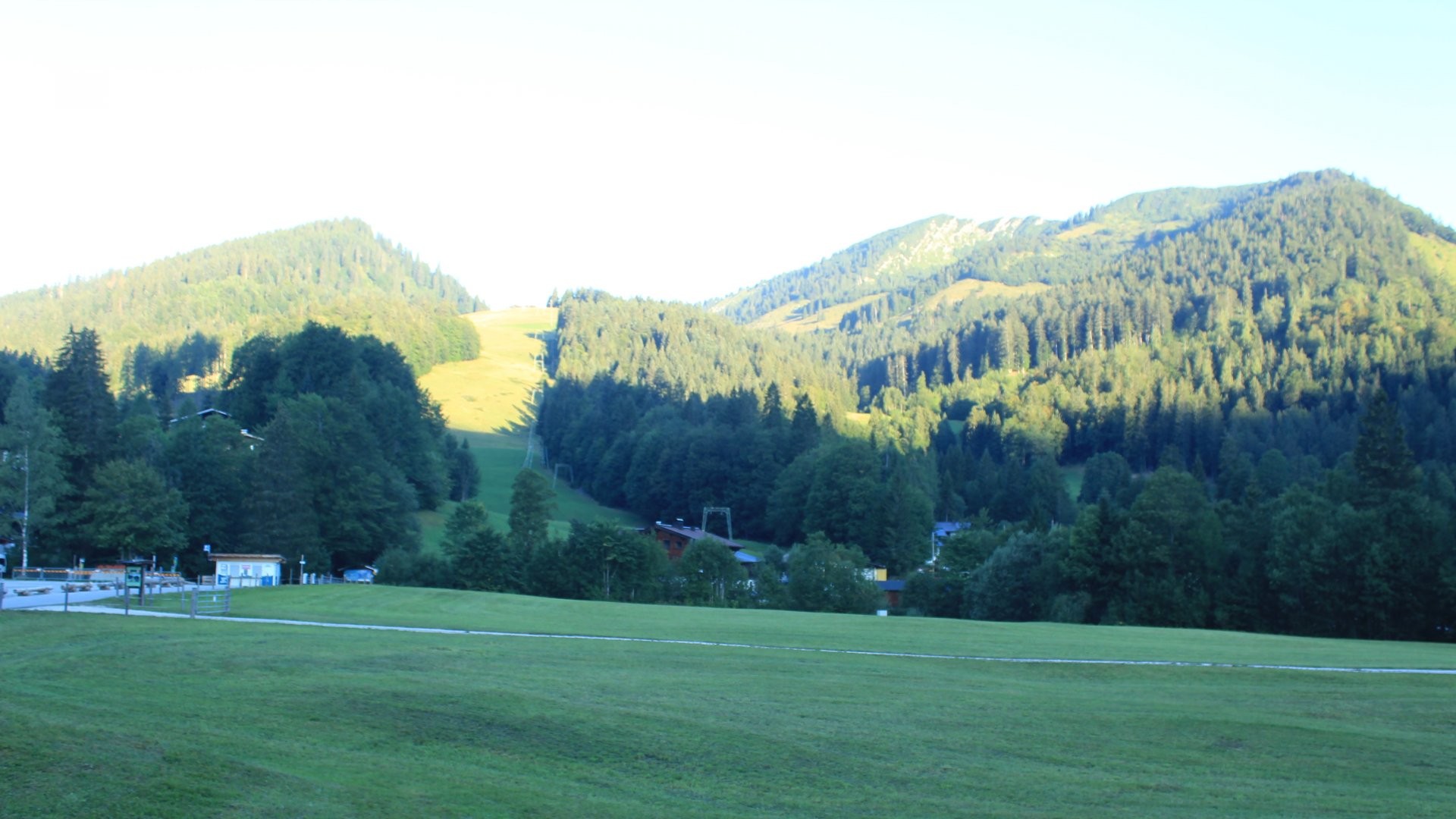 Archiv Foto Webcam Unken: Heutal Bergstation