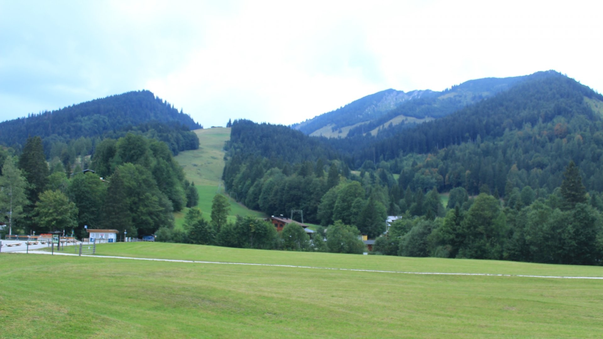 Archiv Foto Webcam Unken: Heutal Bergstation