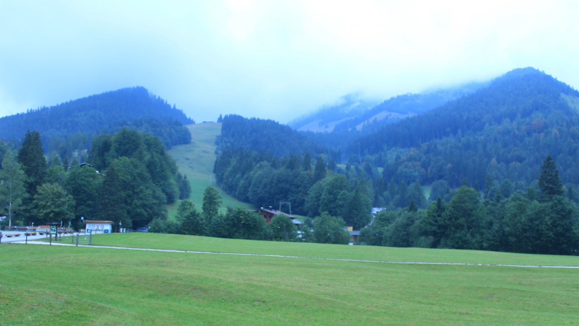 Archiv Foto Webcam Unken: Heutal Bergstation