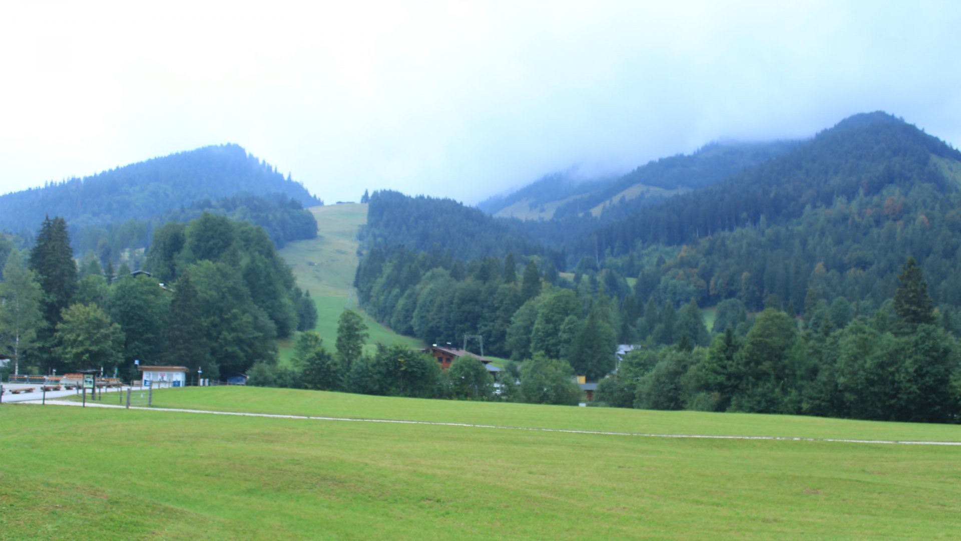 Archiv Foto Webcam Unken: Heutal Bergstation