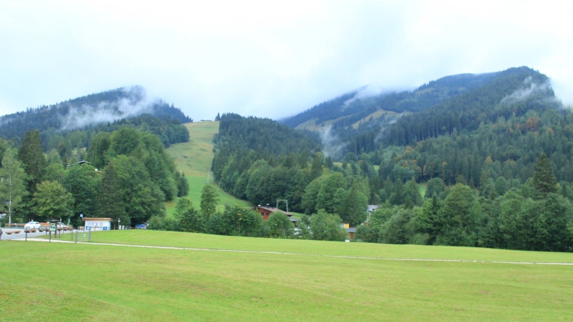 Archiv Foto Webcam Unken: Heutal Bergstation