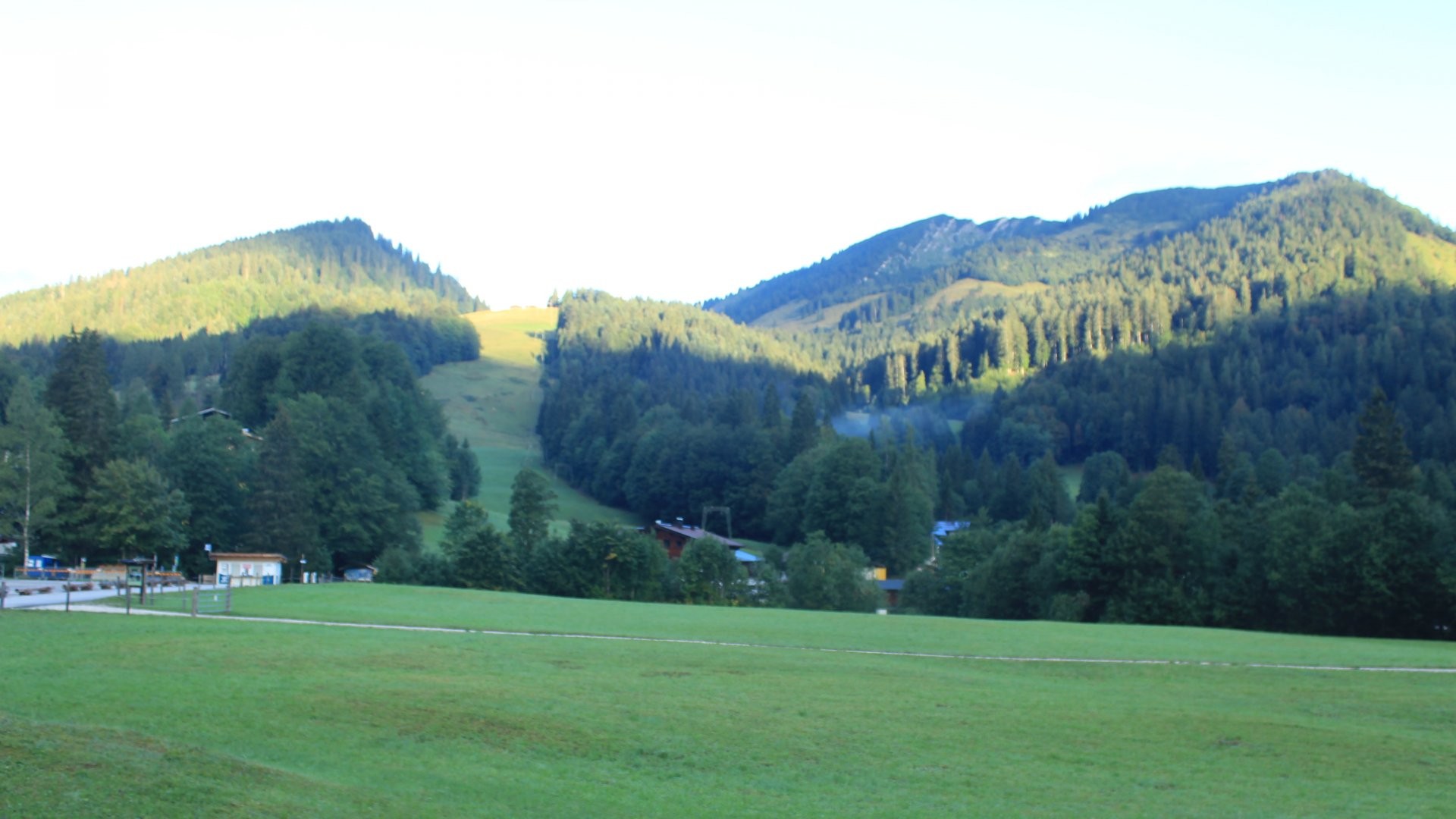 Archiv Foto Webcam Unken: Heutal Bergstation