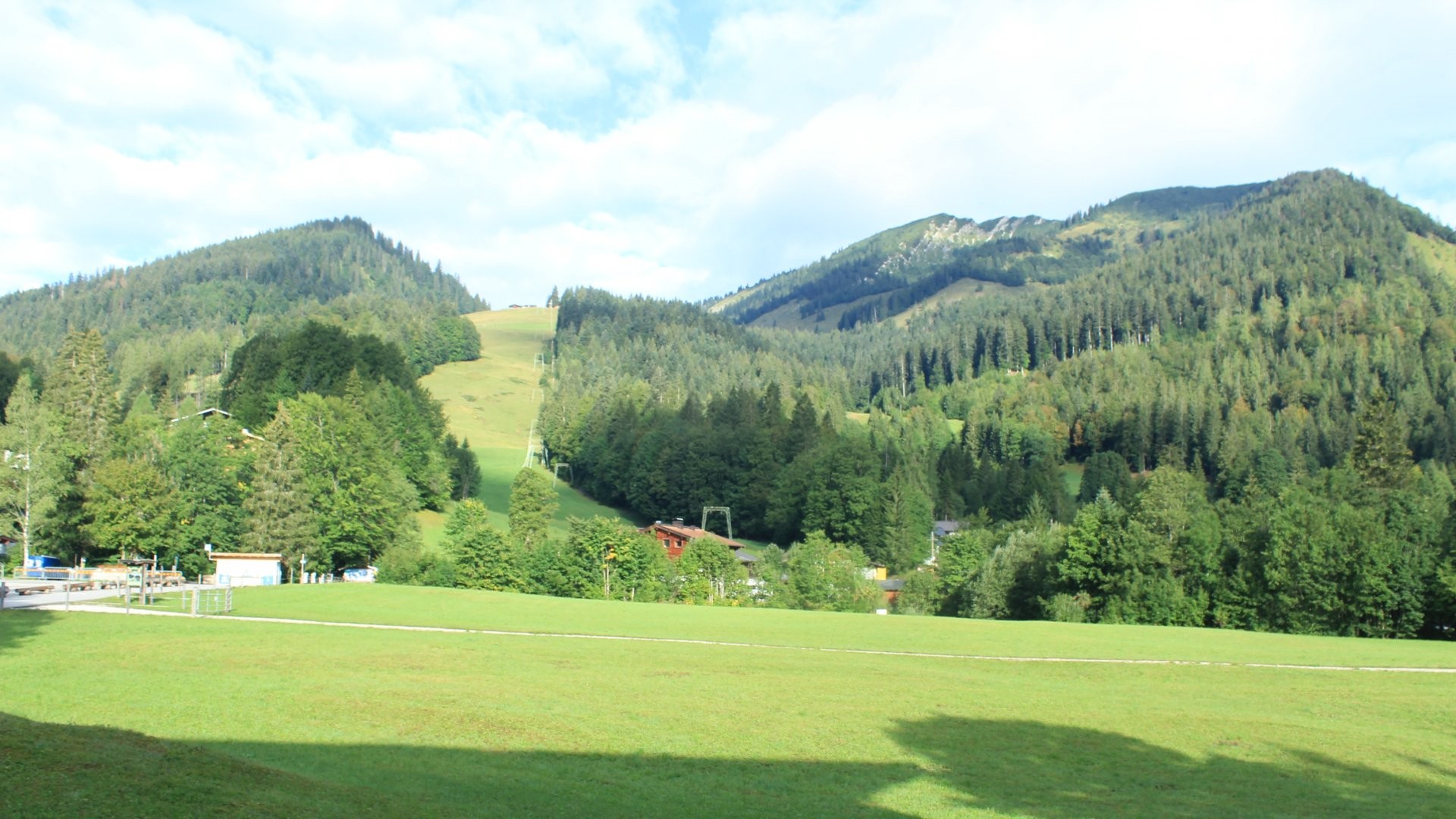 Archiv Foto Webcam Unken: Heutal Bergstation