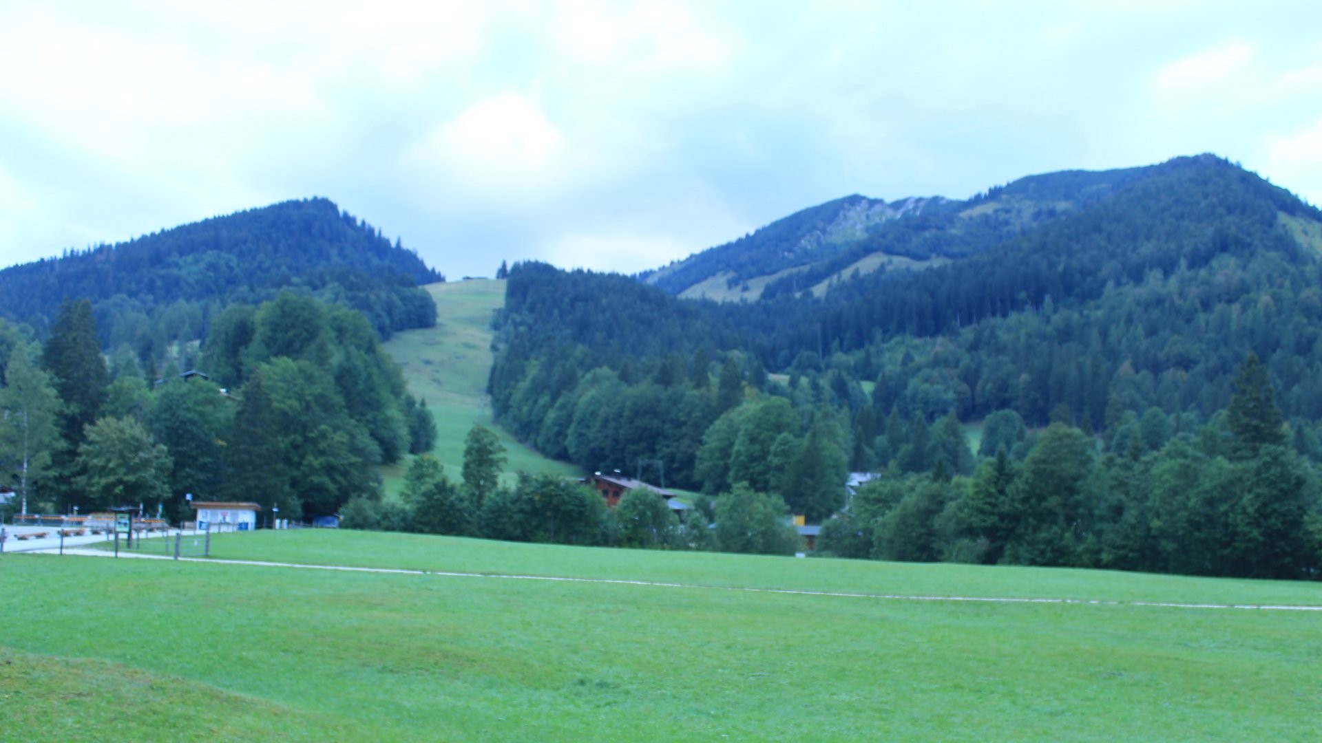 Archiv Foto Webcam Unken: Heutal Bergstation