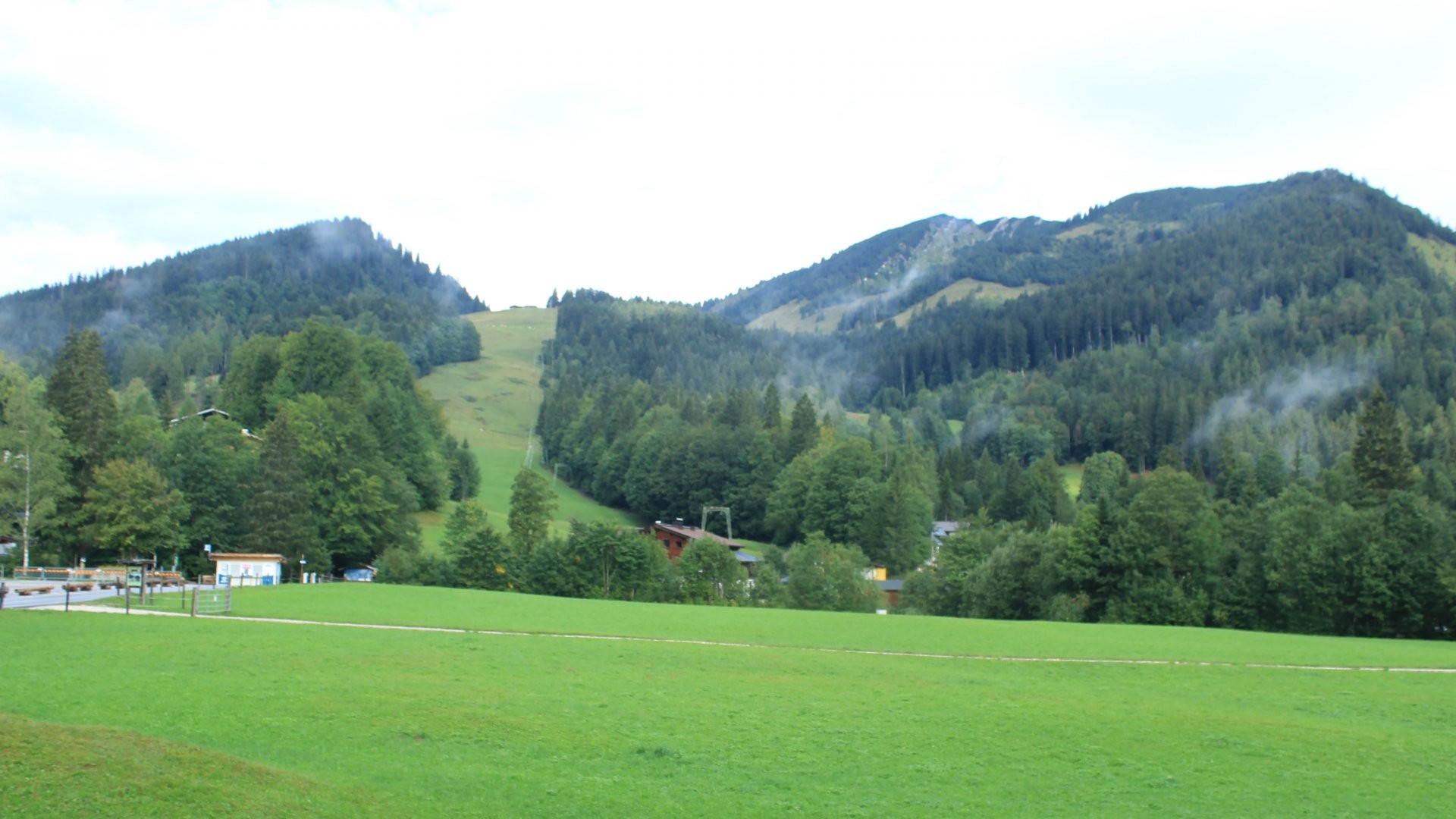 Archiv Foto Webcam Unken: Heutal Bergstation