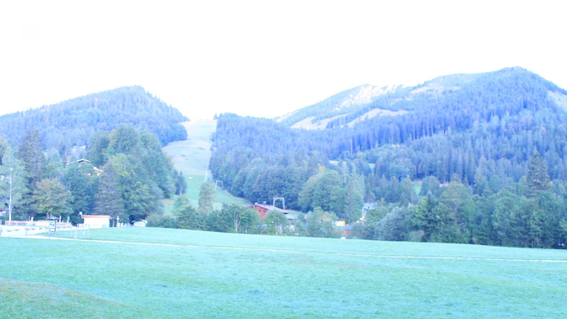 Archiv Foto Webcam Unken: Heutal Bergstation