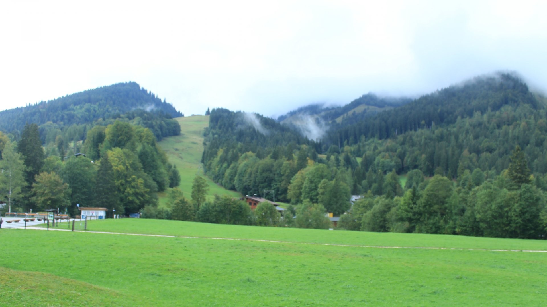 Archiv Foto Webcam Unken: Heutal Bergstation