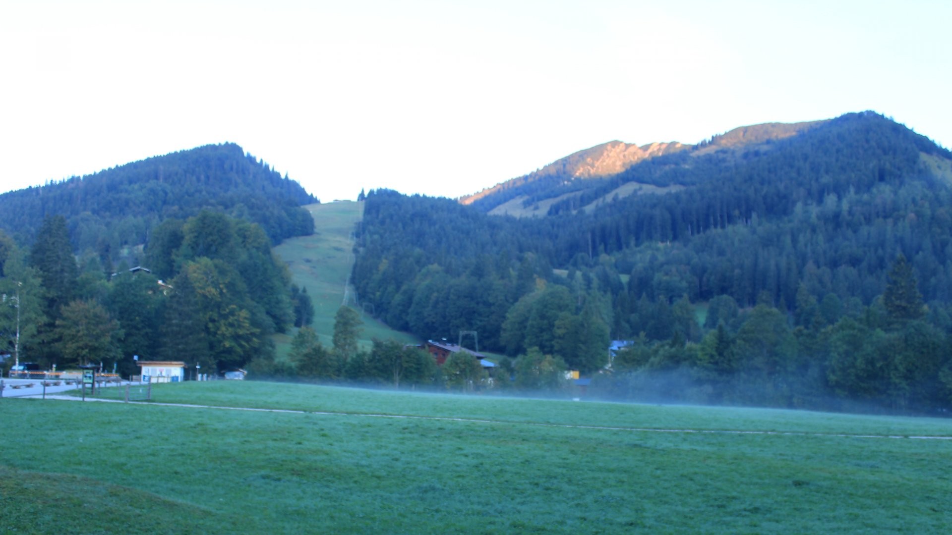 Archiv Foto Webcam Unken: Heutal Bergstation