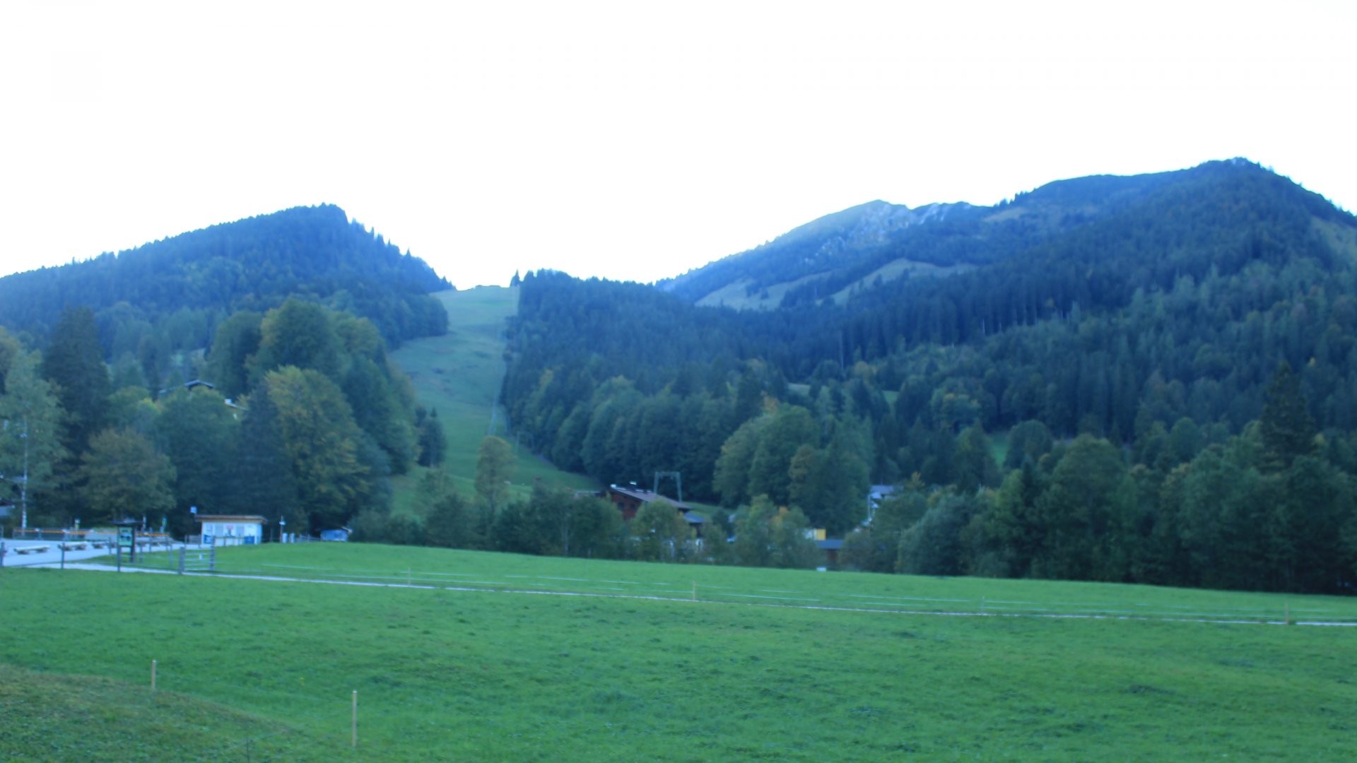 Archiv Foto Webcam Unken: Heutal Bergstation
