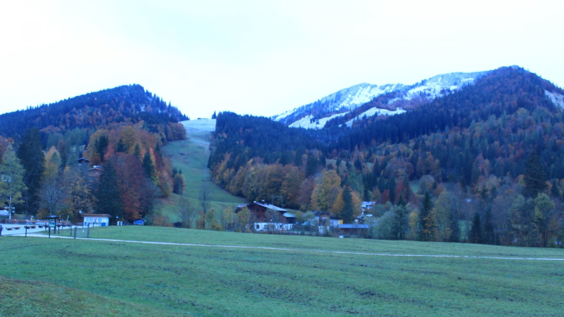 Archived image Webcam Unken: Heutal Mountain
