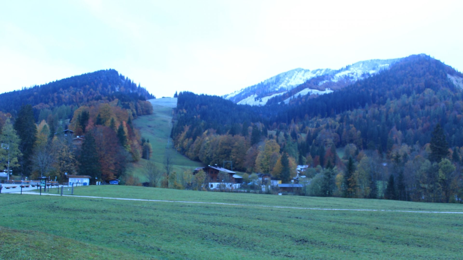 Archived image Webcam Unken: Heutal Mountain