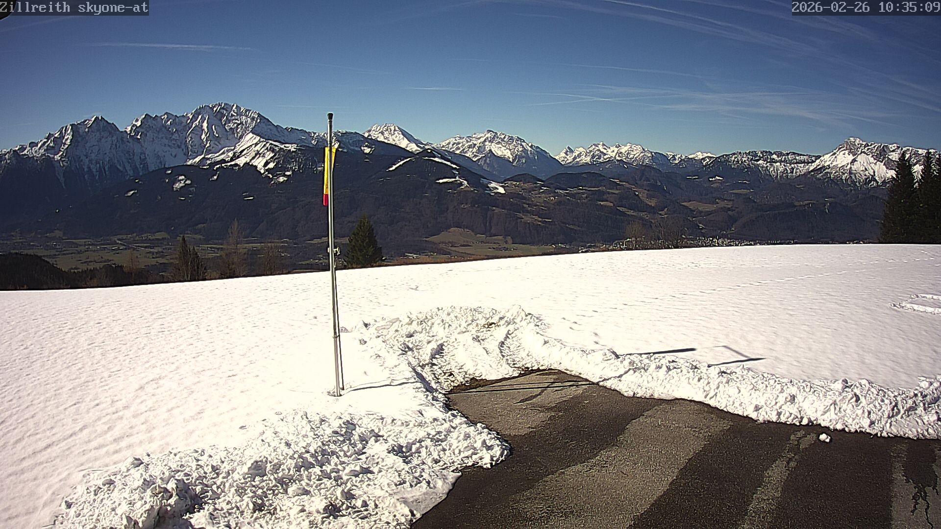 Archived image Webcam Pub Zillreith in Adnet