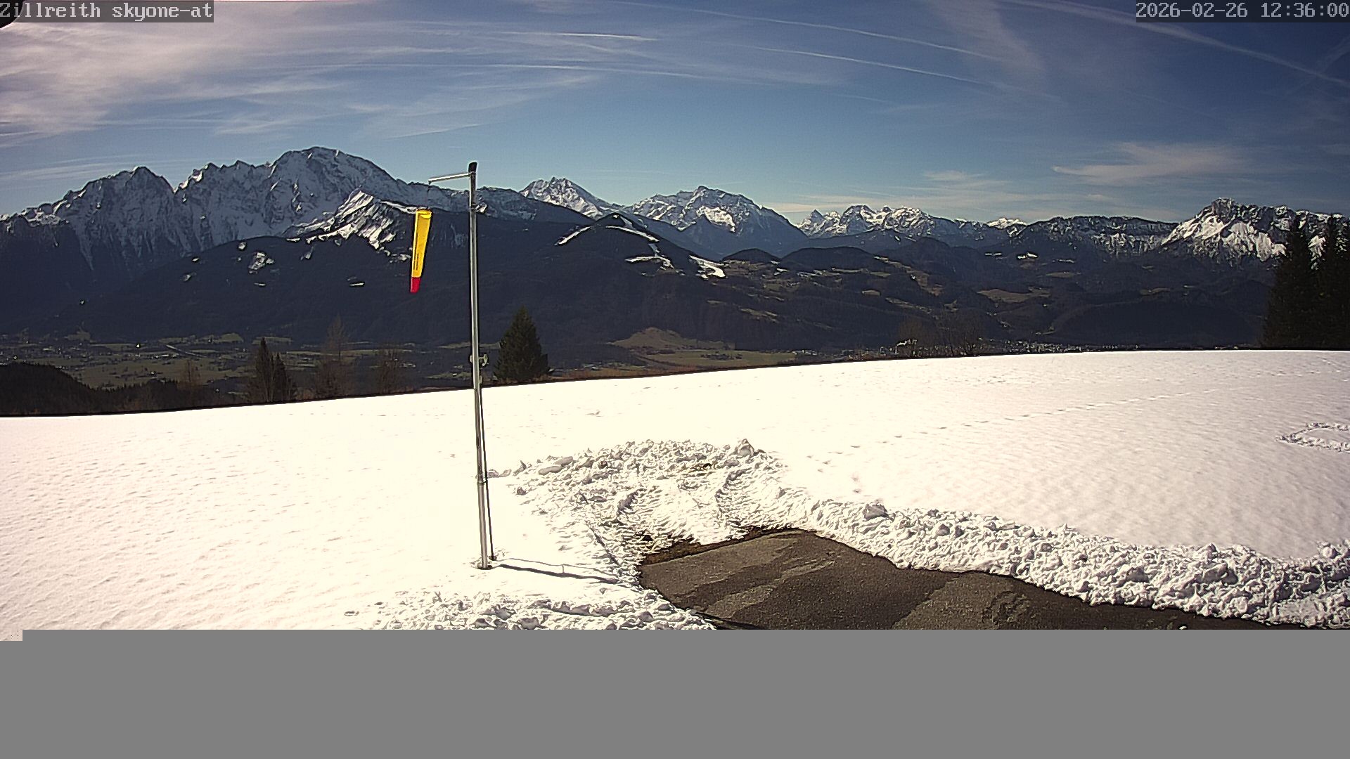 Archived image Webcam Pub Zillreith in Adnet