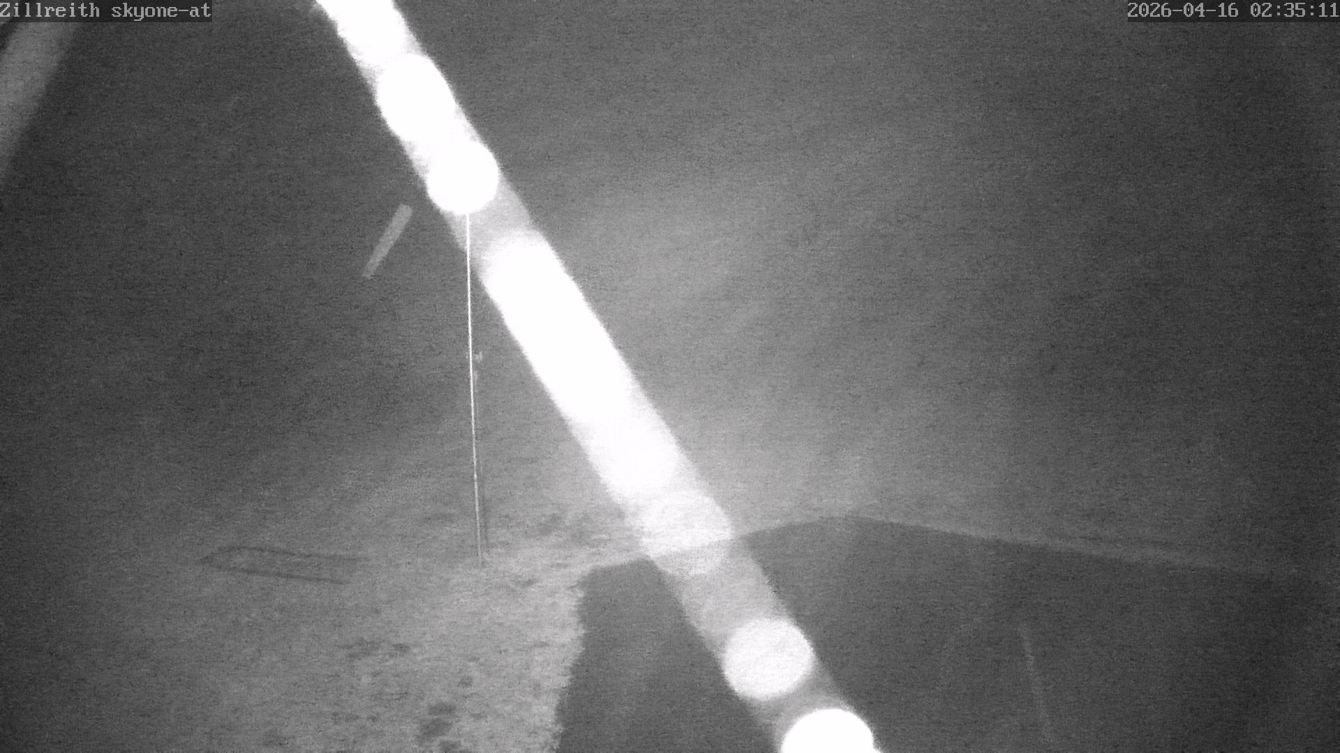 Archived image Webcam Pub Zillreith in Adnet