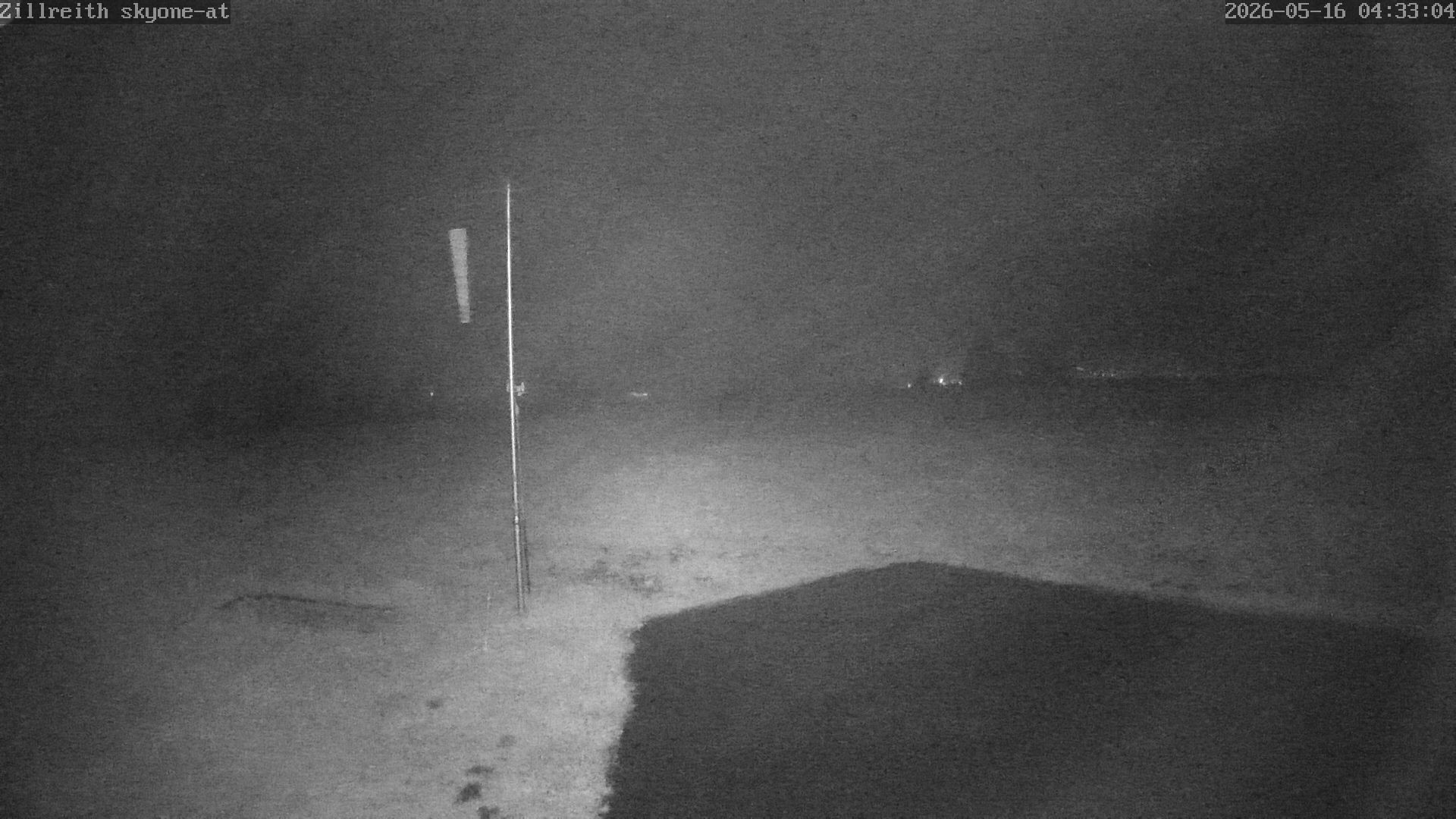Archived image Webcam Pub Zillreith in Adnet